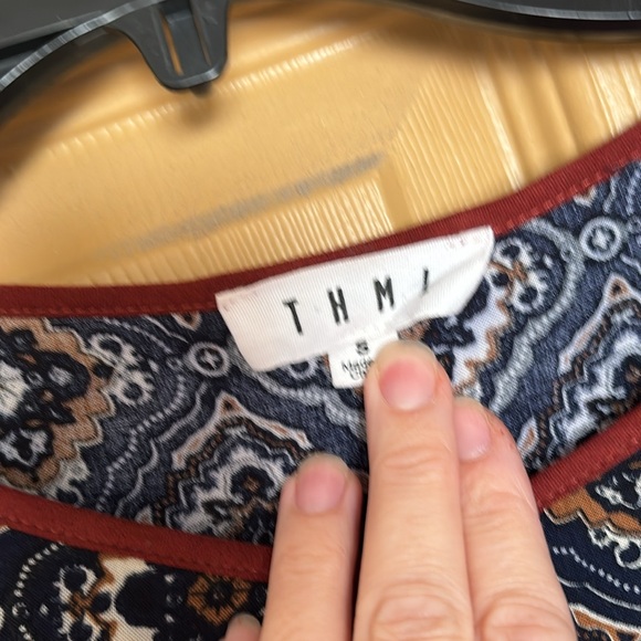 THML | Anthropologie Bell Sleeve Boho Cross Knit Shift Dress - Picture 3 of 4